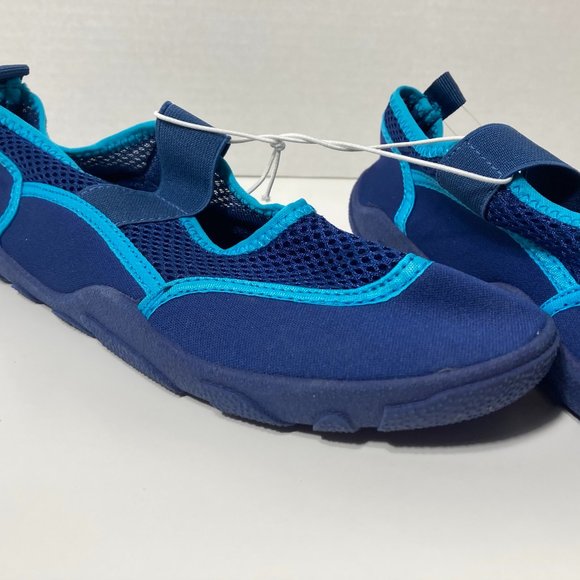 Water Beach Shoes Size 5/6 Navy Blue Slip on Shoes Athletech - Picture 13 of 14